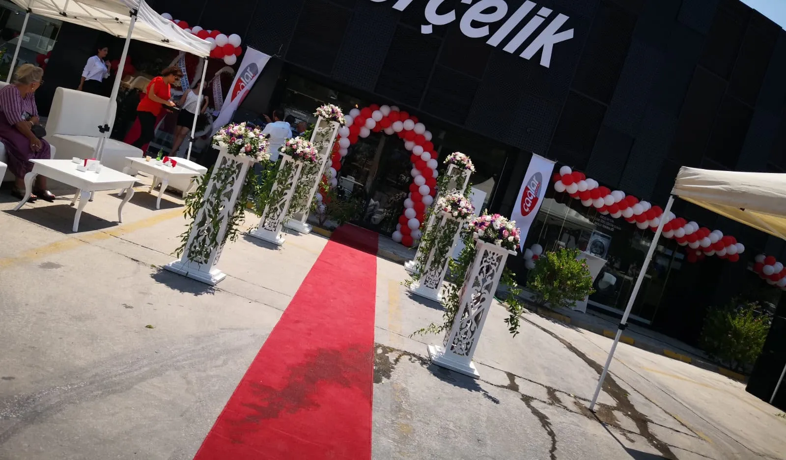 İzmir açılış organizasyonu