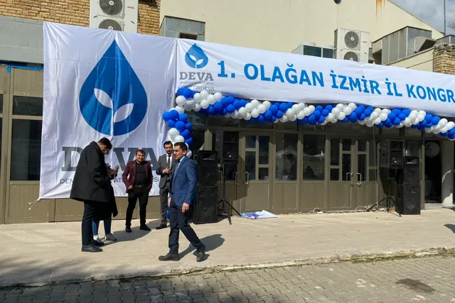 Kokteyl organizasyonu: kişi başı ikram miktarı nasıl hesaplanır - Erkan Yüksel Organizasyon İzmir